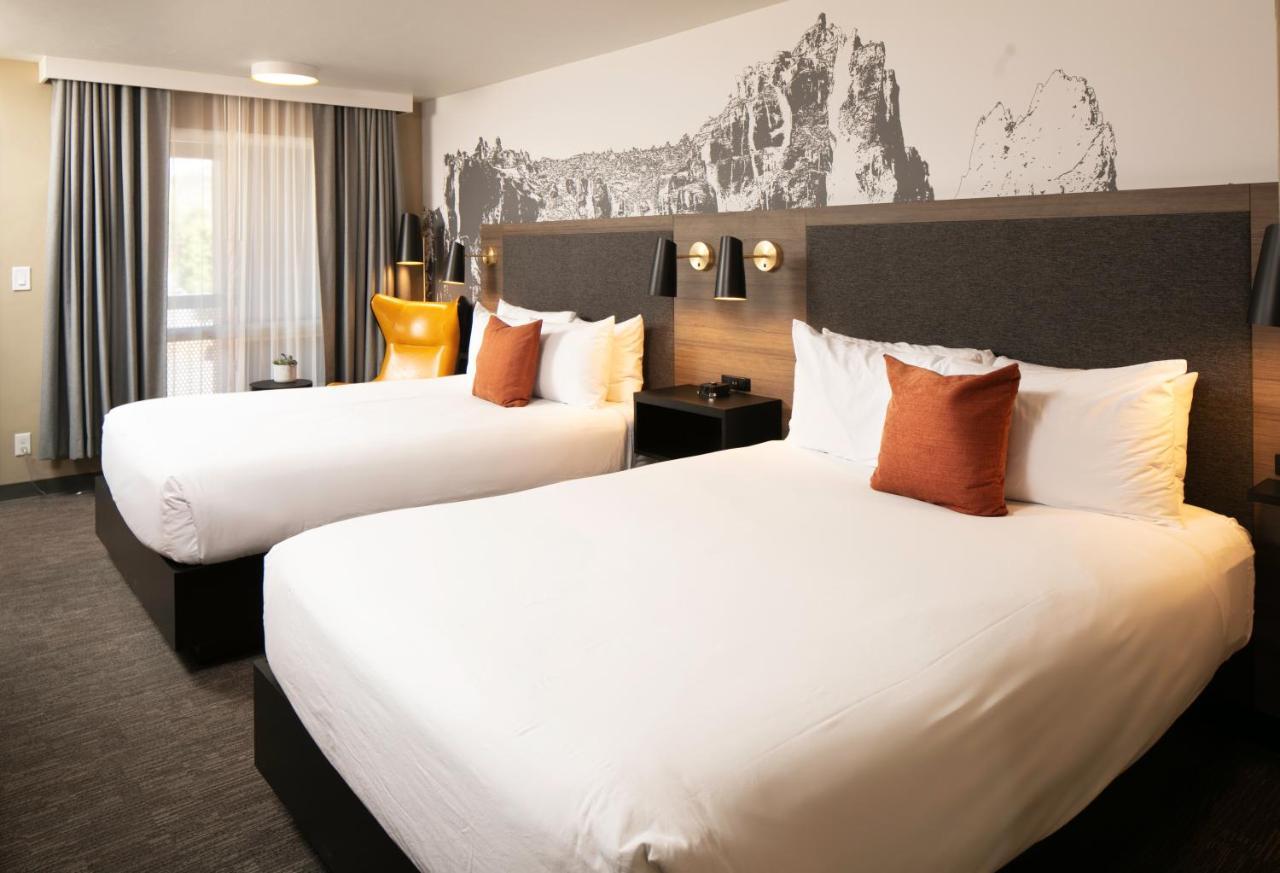 ซิกเนเจอร์ เบลนด์ Hotel เบนด์ ภายนอก รูปภาพ